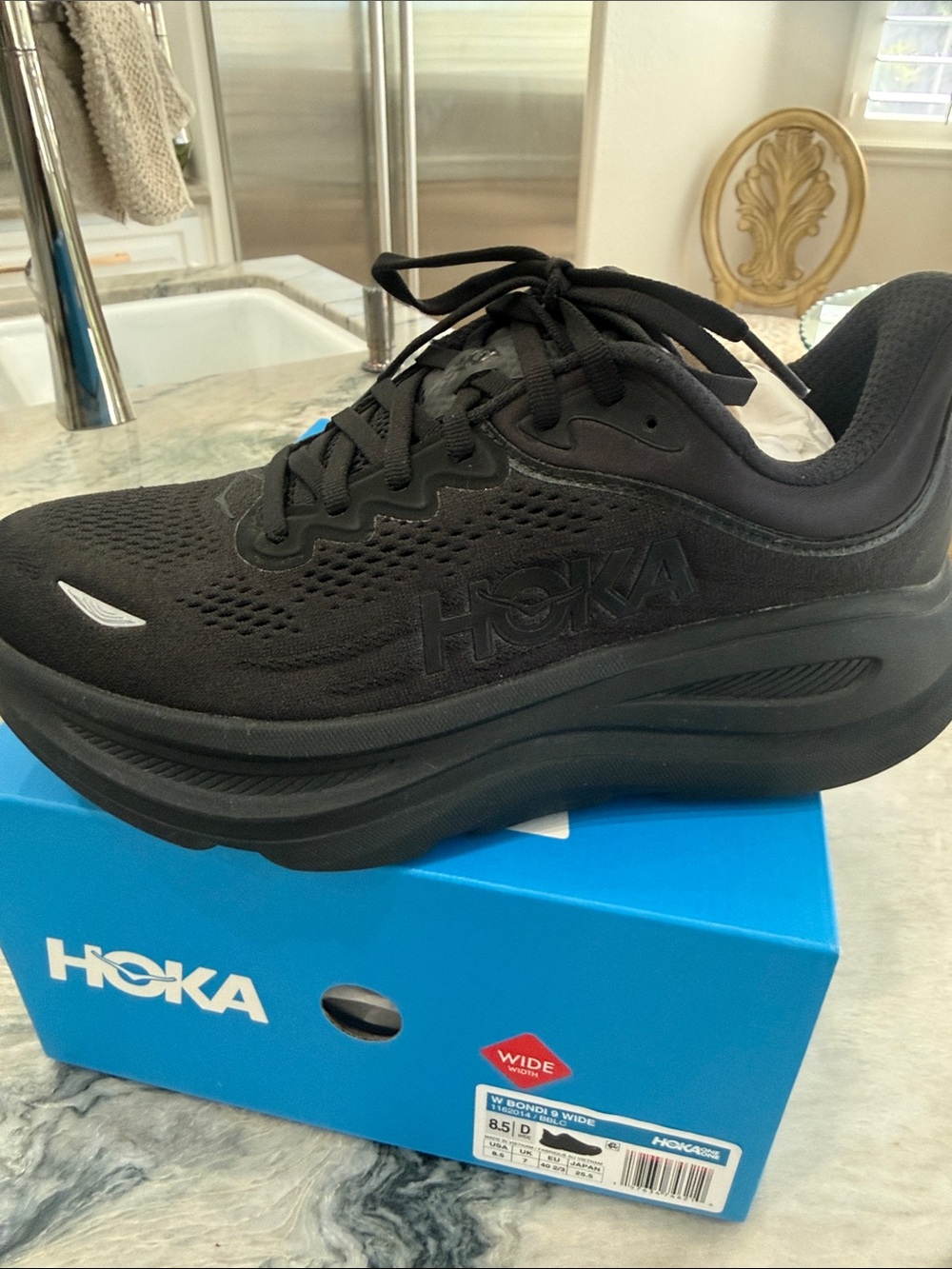 Hoka Bondi 9 Black Performance Running Sneakers Size 8.5 Wide width - Picture 9 of 10